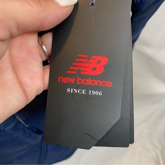 Brand New With Tags New Balance Hooded‎ Navy Puffer Tech Jacket Size 2XL - Picture 4 of 12